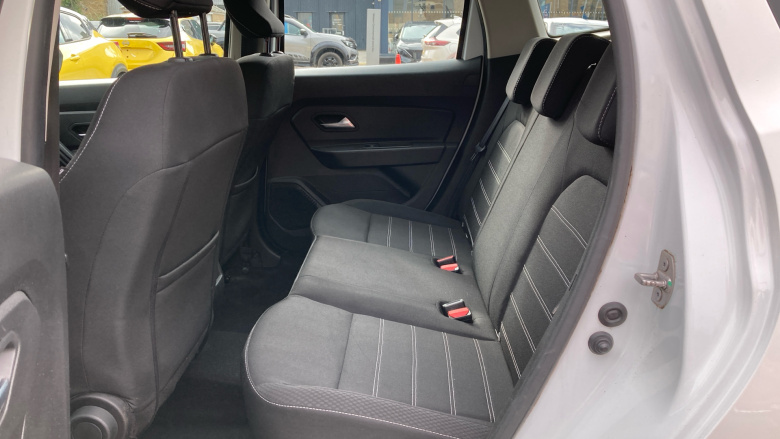 Dacia Duster 1.0 TCe 100 Comfort 5dr Bi Fuel Estate